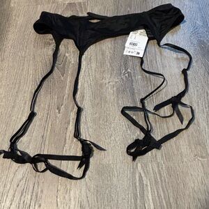H&M Black satin garter belt size L NWT